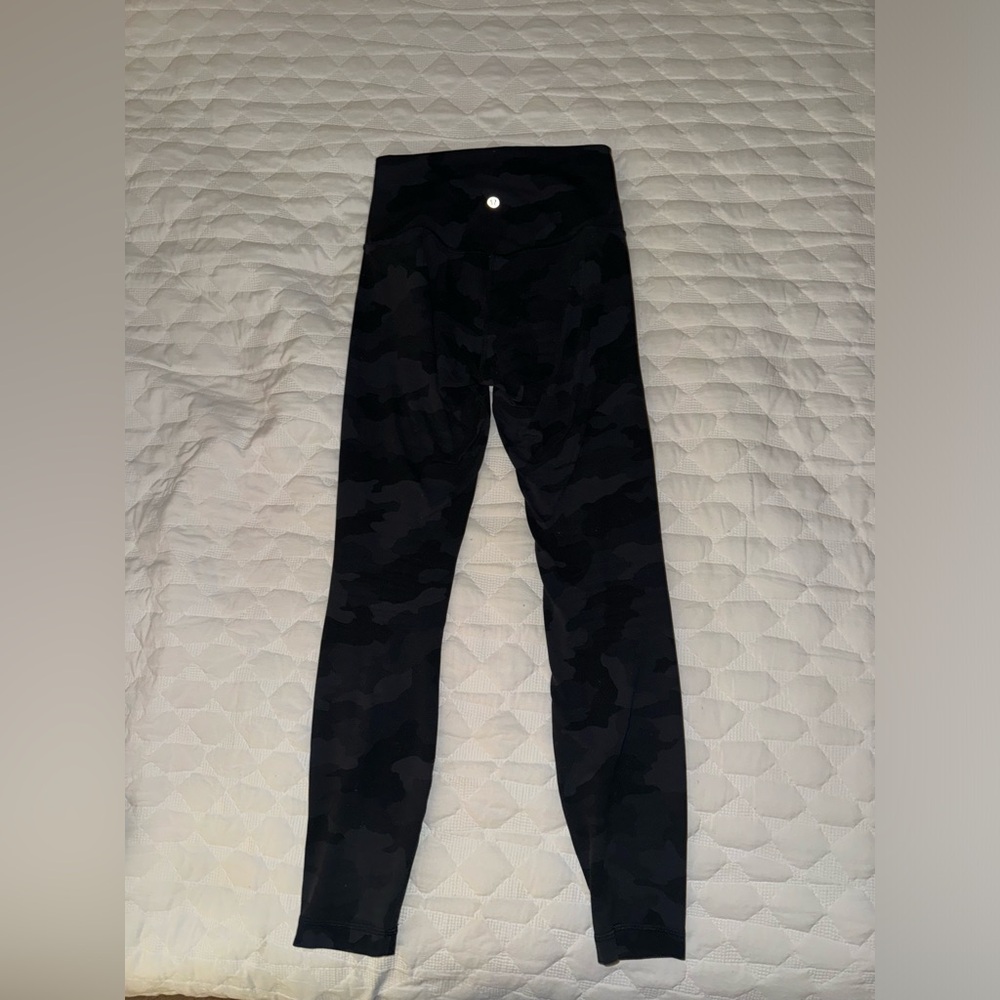Black Camo Luluemon Align leggings 28”